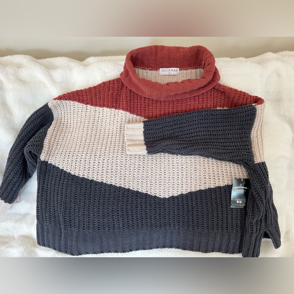 NWT Juliana’s boutique sweater